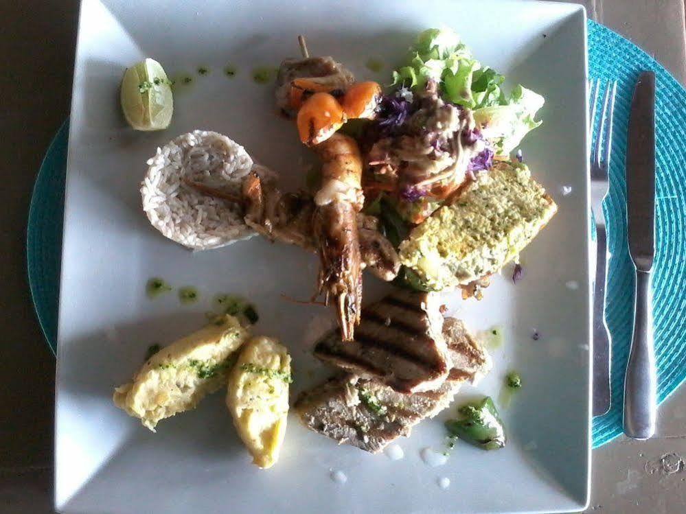 Hotel-Restaurant La Dunette Sainte-Anne Εξωτερικό φωτογραφία